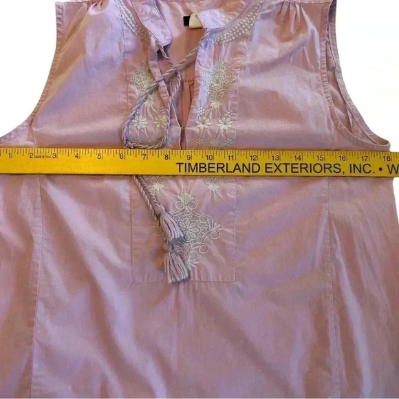 J. Crew Womens Blouse Size 2 Pink Tassel Tie V Neck Embroidered Tank Top In EUC. - Picture 9 of 9